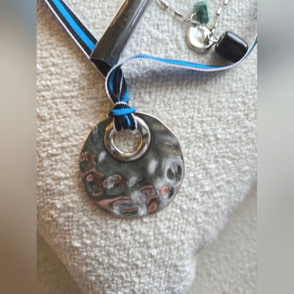 Free People, International Love Layered Necklace, Navy Combo -NEW!! - Picture 5 of 9